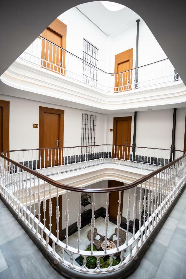 Aparthotel Plazuela Del Carbon 4*