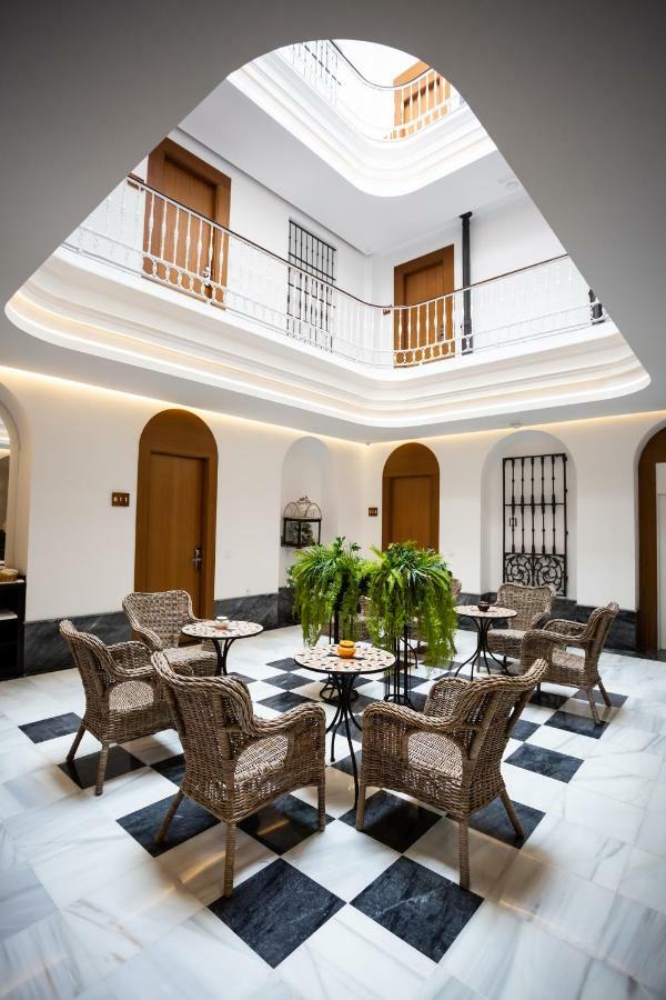 Aparthotel Plazuela Del Carbon